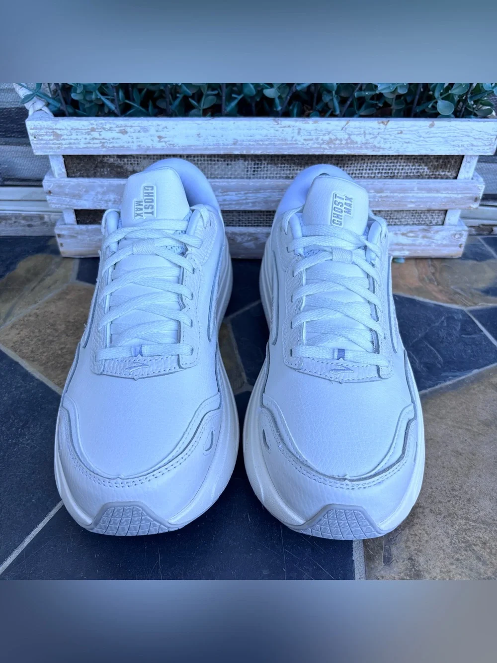 Brooks Ghost Max L White Leather Running Shoes Women’s 9.5 - Picture 5 of 11
